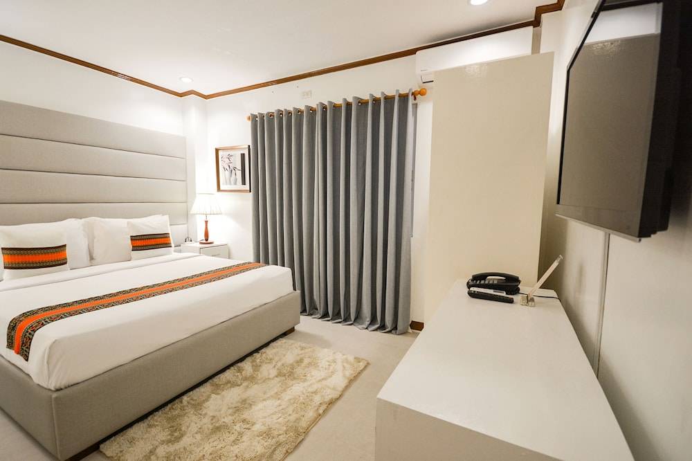 Sur Beach Resort Boracay 1