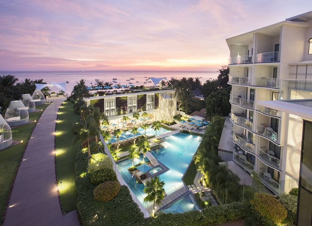 The Lind Boracay 1