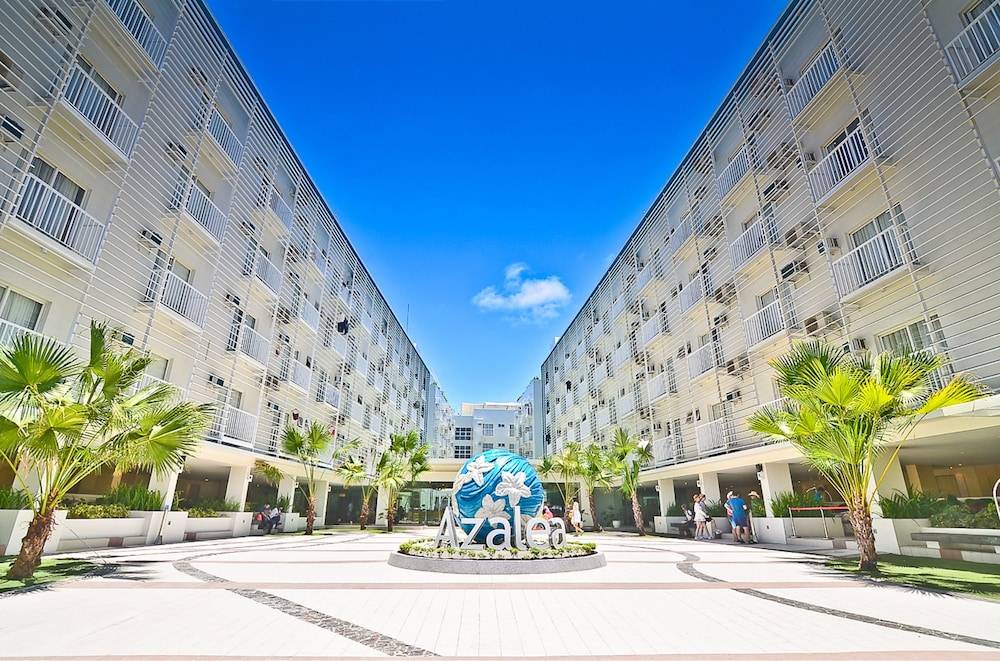 Azalea Hotels & Residences Boracay 1