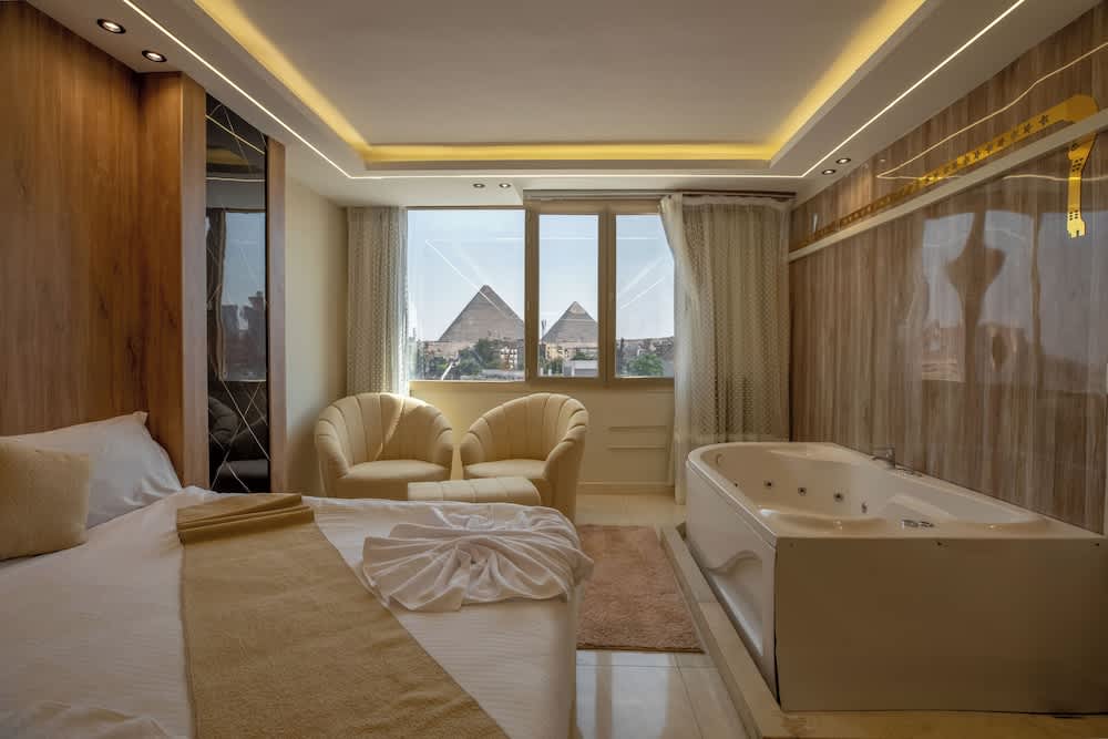 The Muse Pyramids INN 1