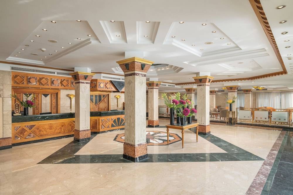 JAZ Pyramids Resort 2