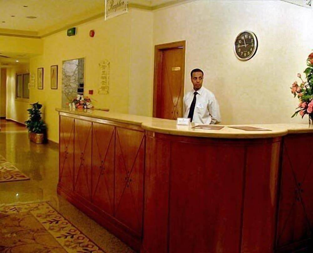 Golden Carven Hotel 2