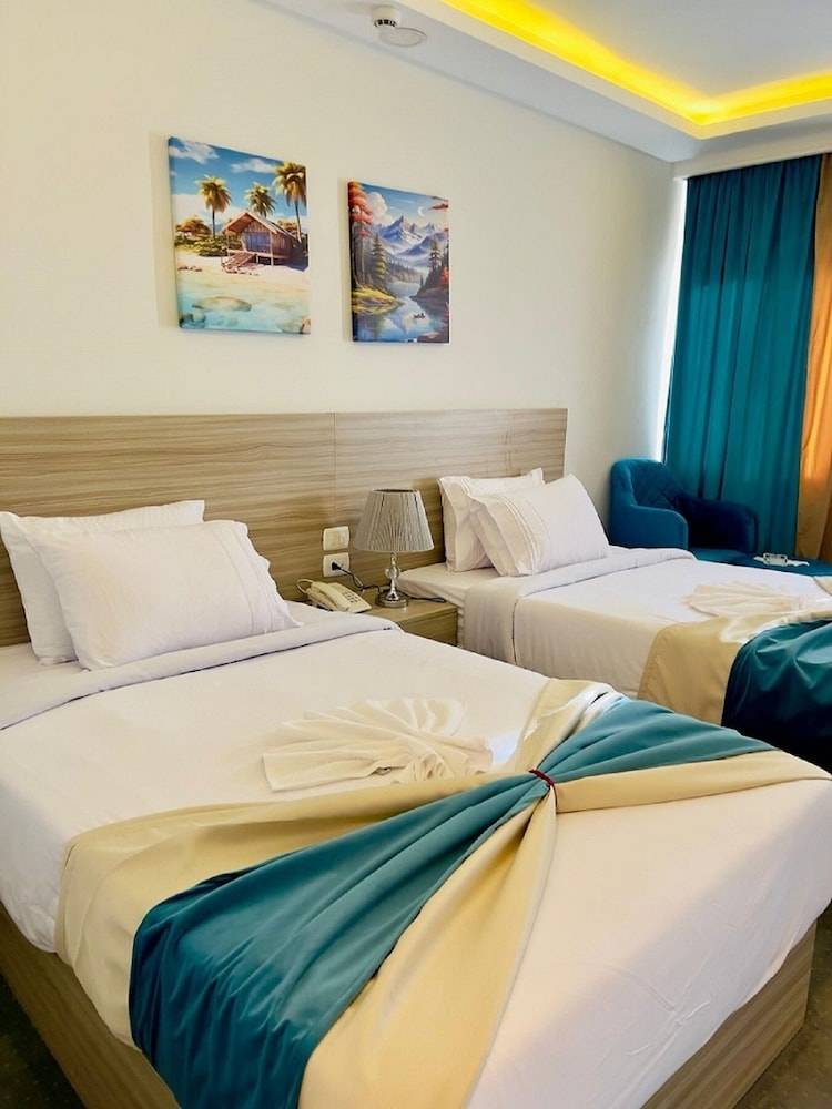 Mar Charbel Hotel Cairo 1