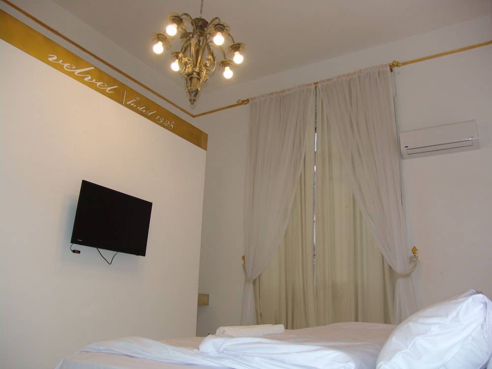 Hotel Velvet 1928 1