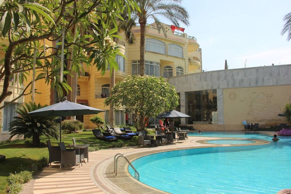 Soluxe Cairo Hotel 1
