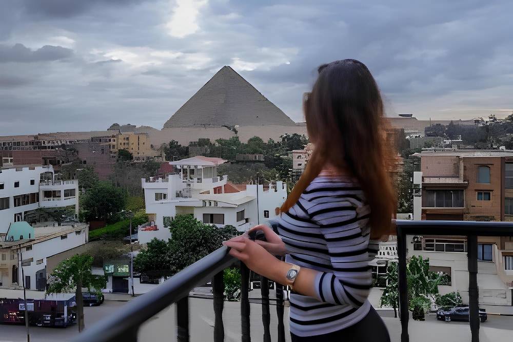 Aura Inn Tiba Pyramids Hotel 1