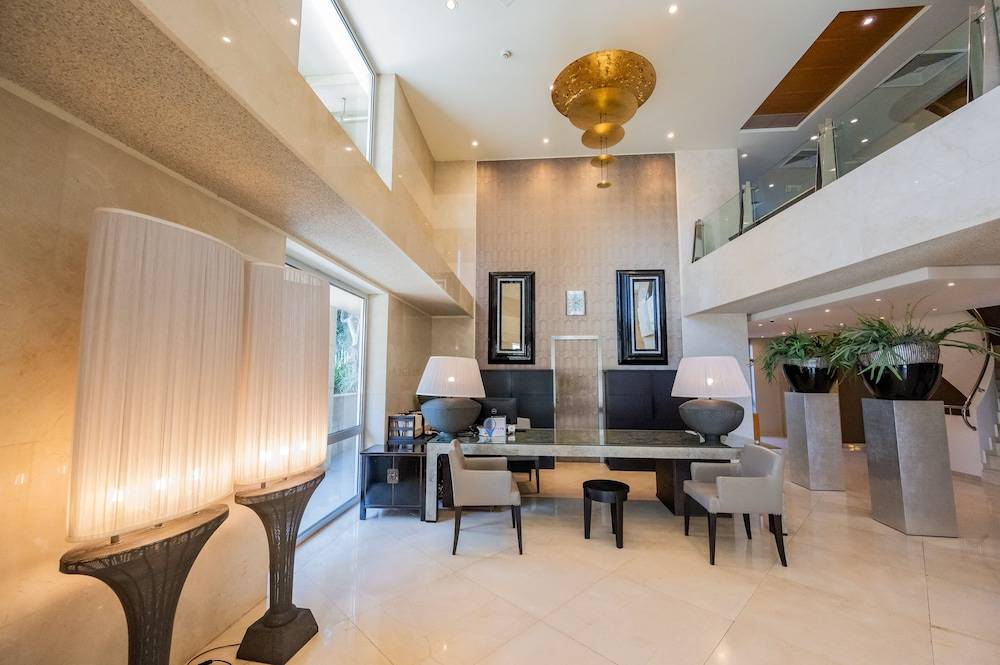 Divani Escape - Adults Only 2