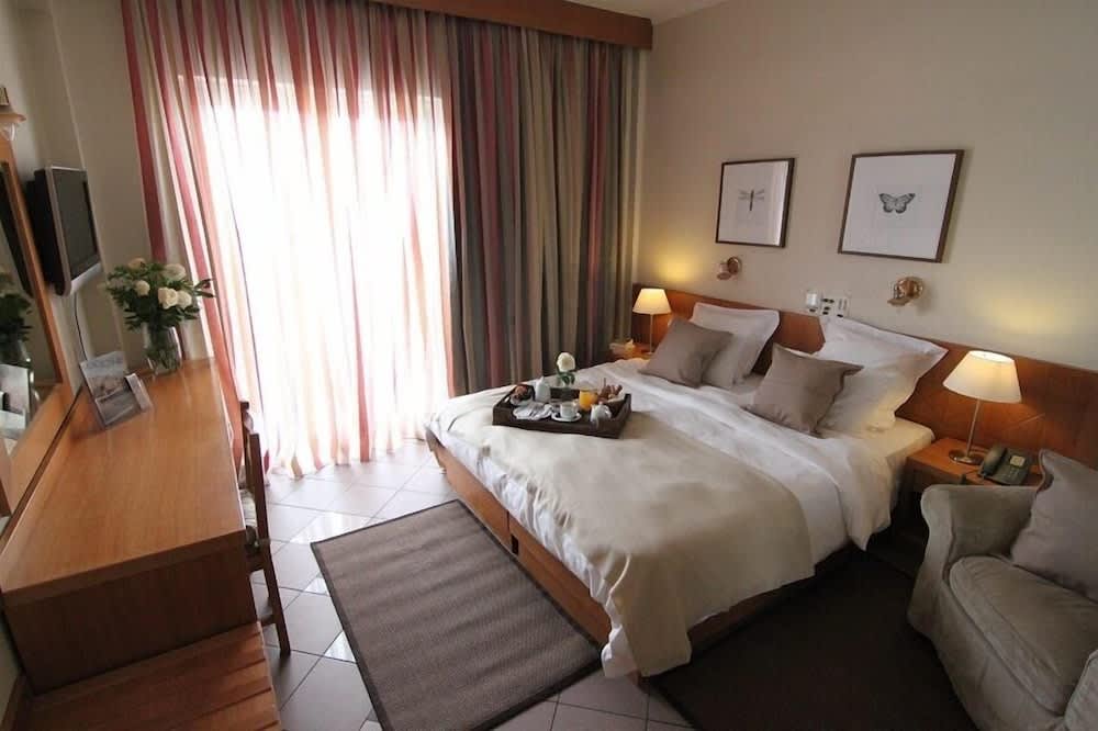 Achillion Hotel 1