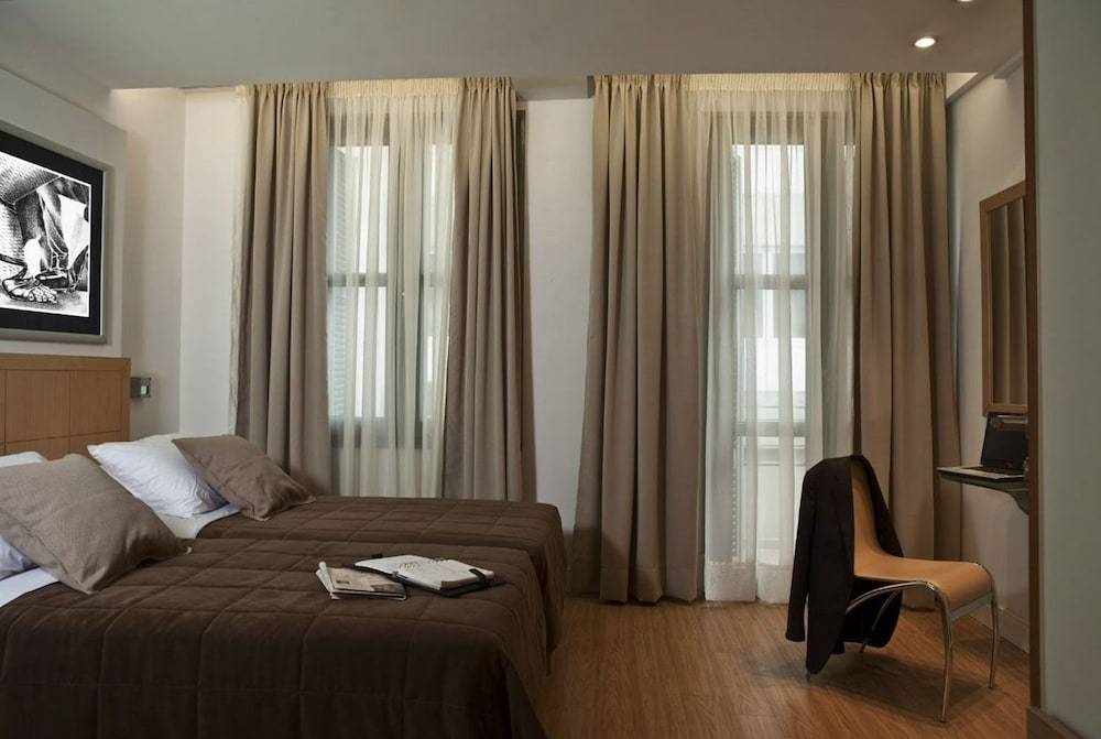 Chic Hotel 1