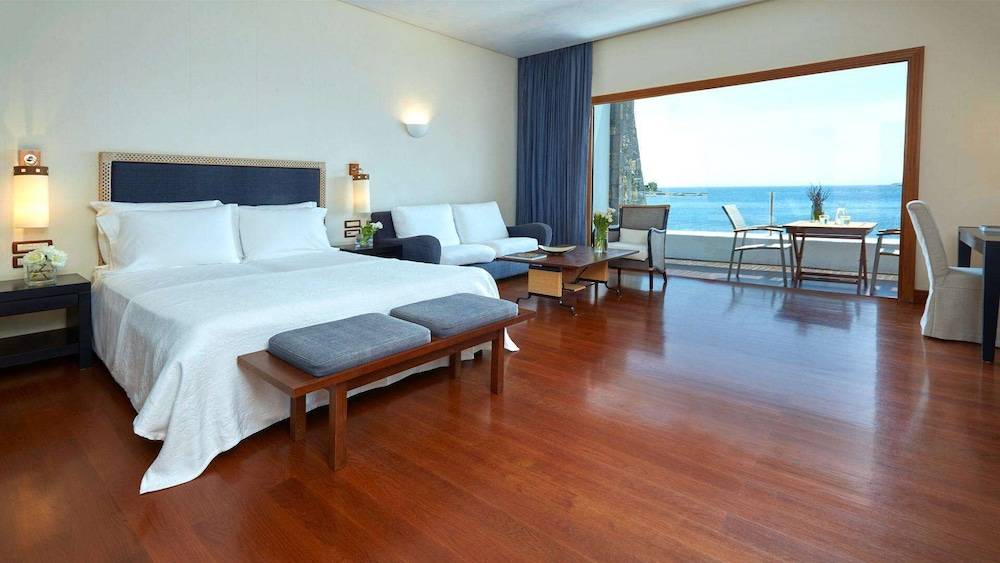 Grand Resort Lagonissi 2