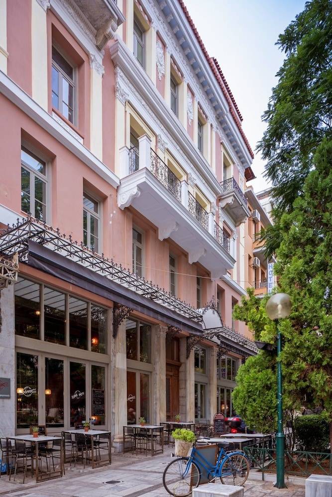 Emporikon Athens Hotel 1