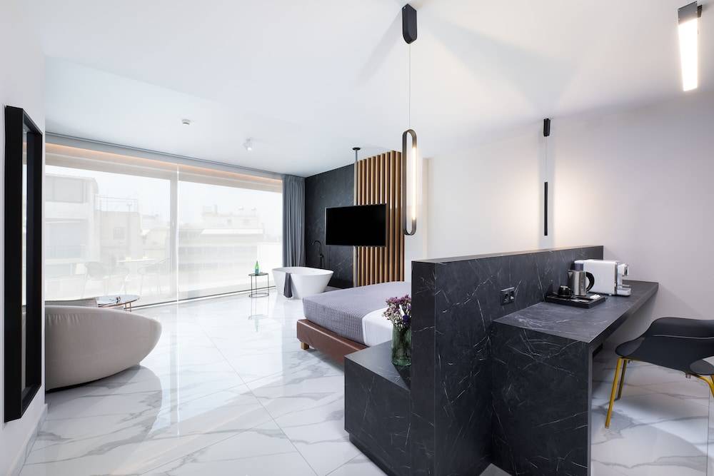 Enattica Suites 2