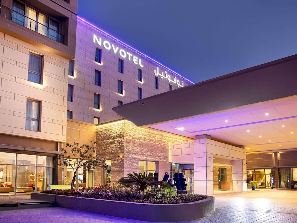 Novotel Muscat Airport 1