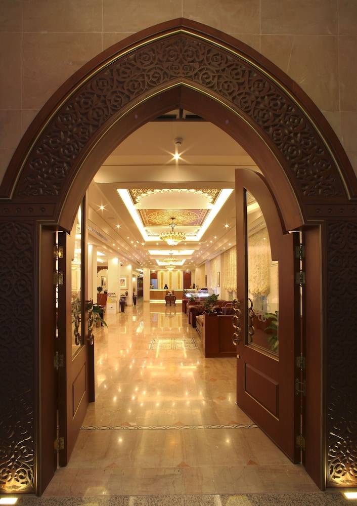 Platinum Hotel 2