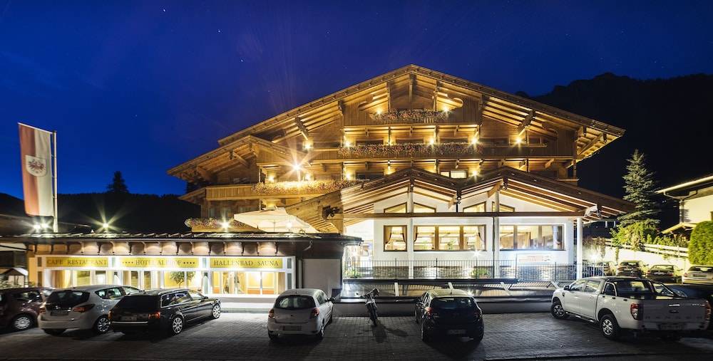 Hotel Alphof Alpbach 1