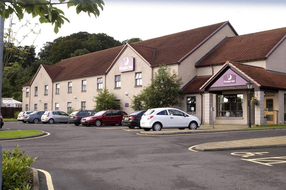 Premier Inn Falkirk East 1