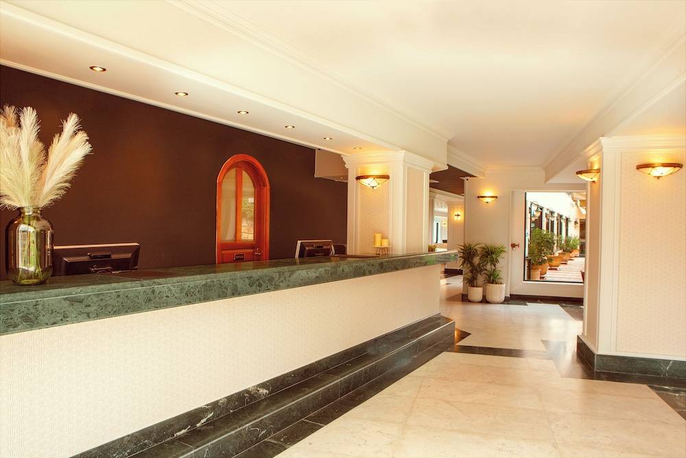 Zeus Essence Ramada by Wyndham Athens 2