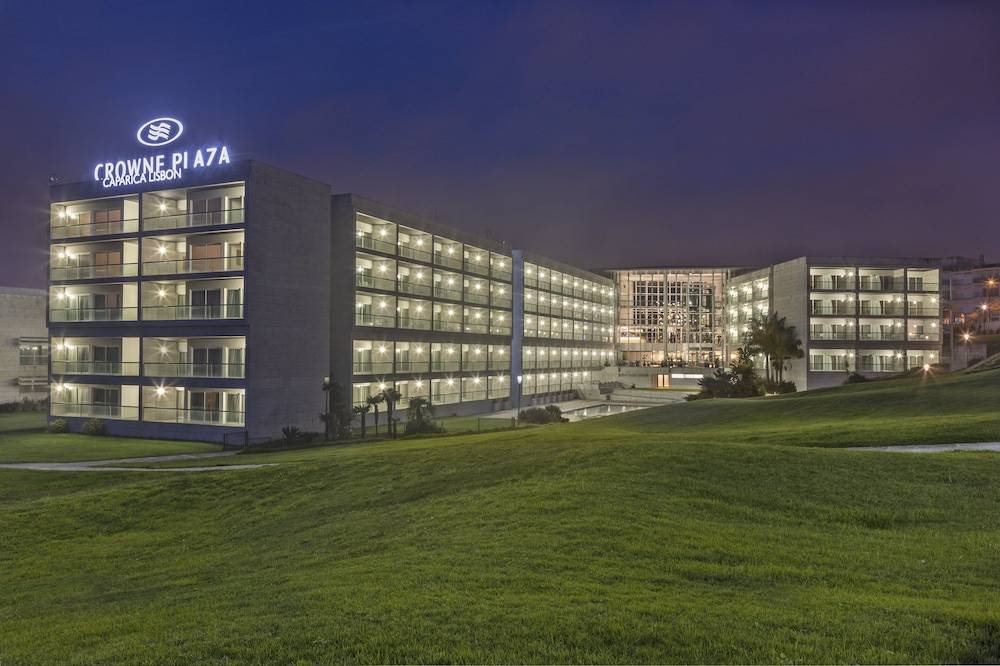 Crowne Plaza CAPARICA LISBON by IHG 1