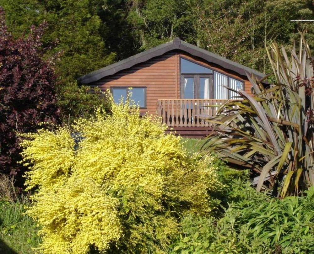 Linnhe Lochside Holidays 2