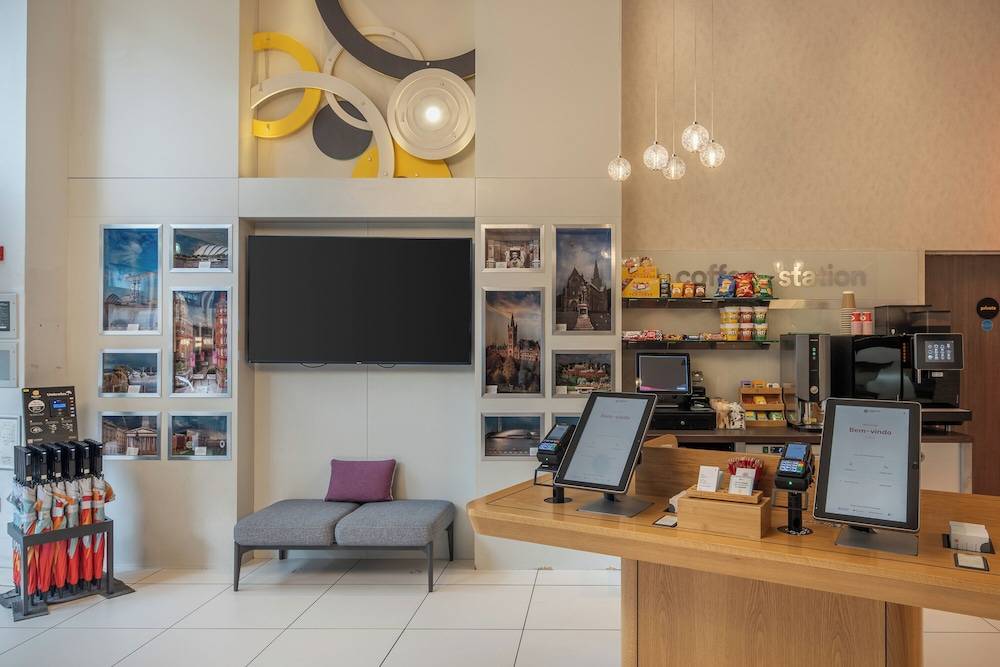 Point A Hotel Glasgow 2