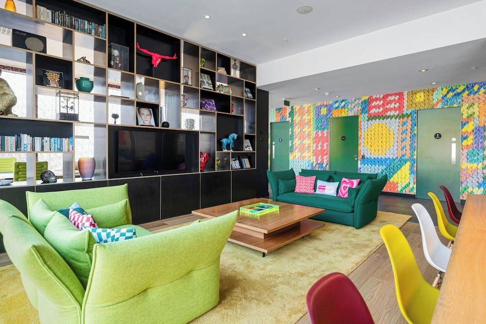 citizenM Glasgow 1