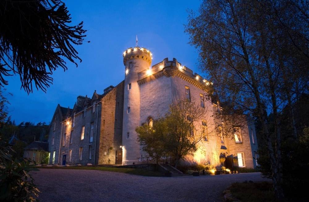 Tulloch Castle Hotel ‘A Bespoke Hotel’ 1