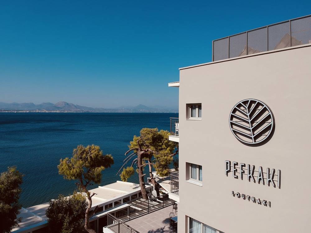 Pefkaki Boutique Hotel Loutraki 1