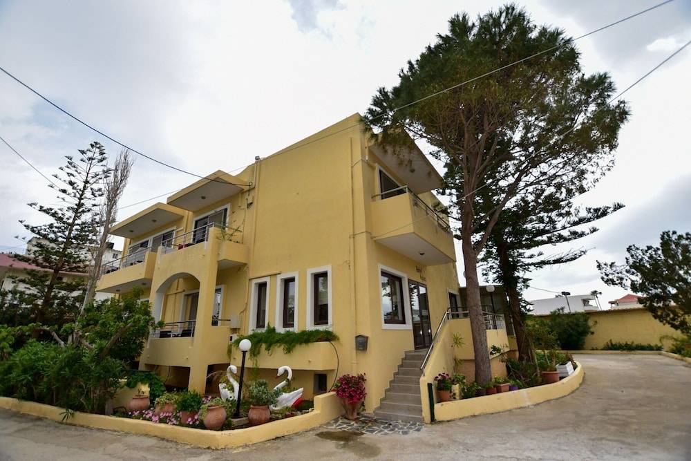 Hotel Aghas Paleochora 1