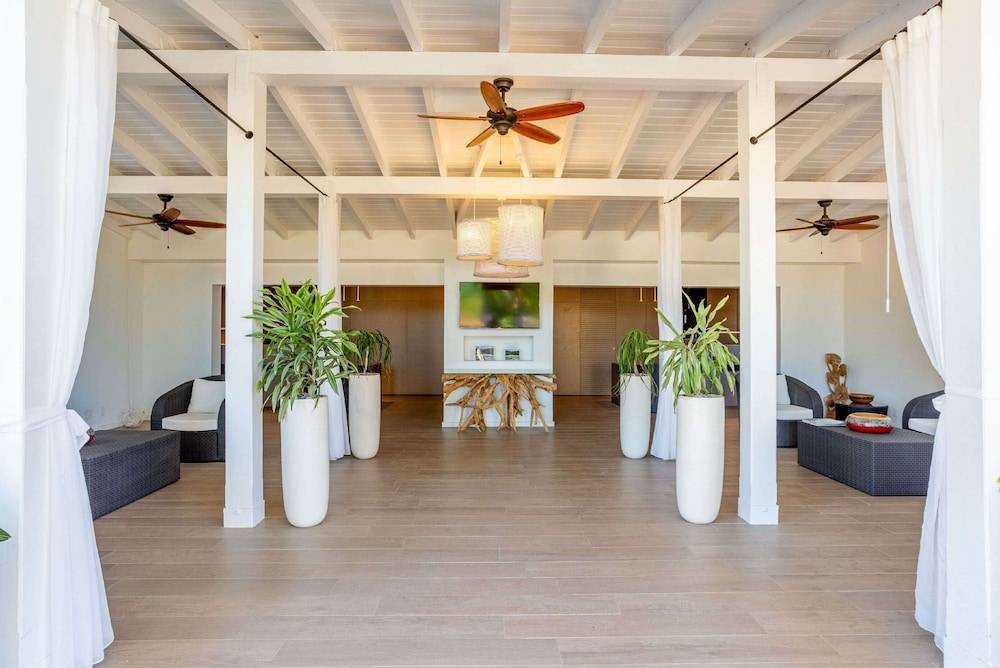 Wyndham Tortola BVI Lambert Beach Resort 2