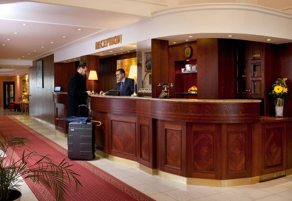 Chateau Monty Spa Resort 2