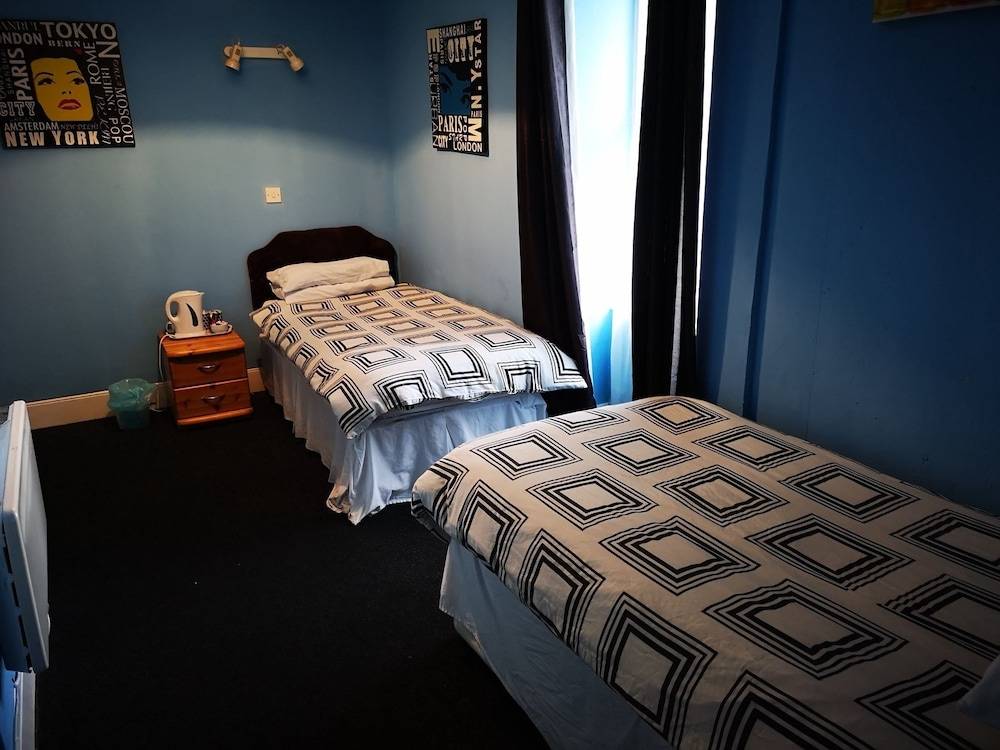 Claredon Hotel 2