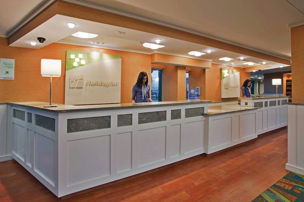 Holiday Inn & Suites VIRGINIA BEACH - NORTH BEACH by IHG 2