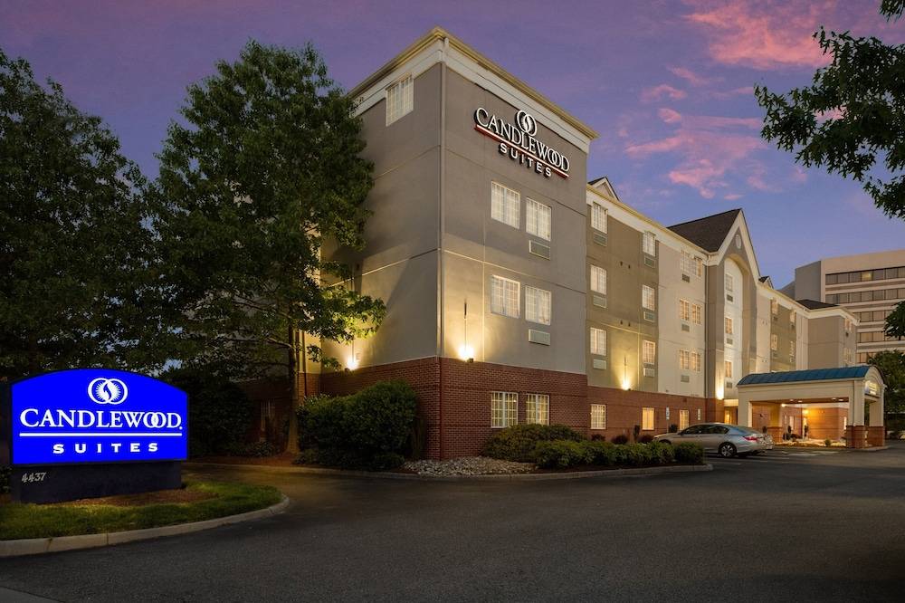 Candlewood Suites VIRGINIA BEACH TOWN CENTER by IHG 1