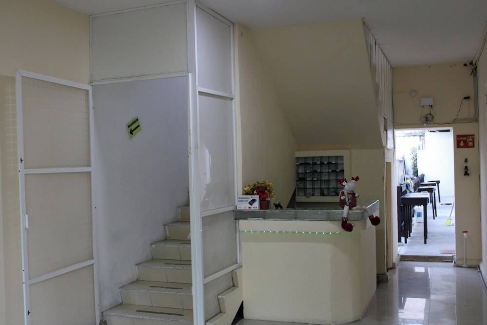 OYO Hotel Colibri 2