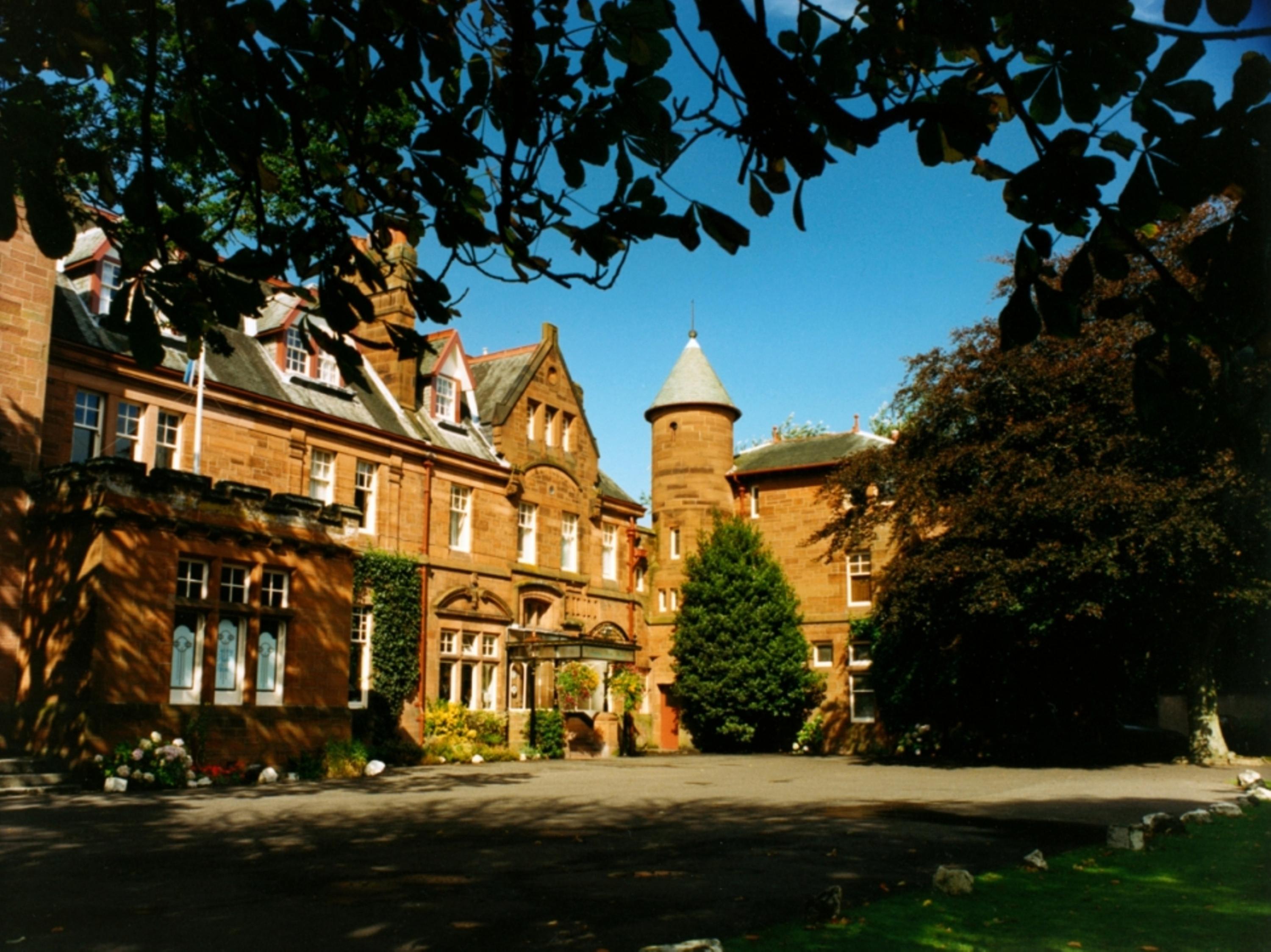 Savoy Park Hotel 1