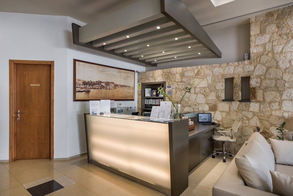 Elotis Suites 2
