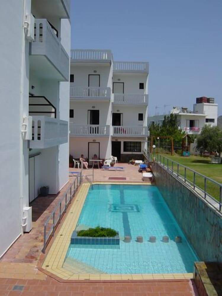 Popi Hotel Apartments 1