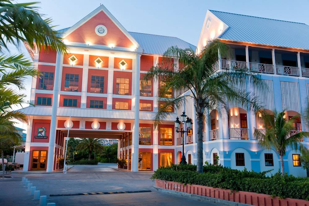 Pelican Bay Hotel 1