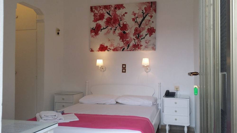 Rachel Hotel 2