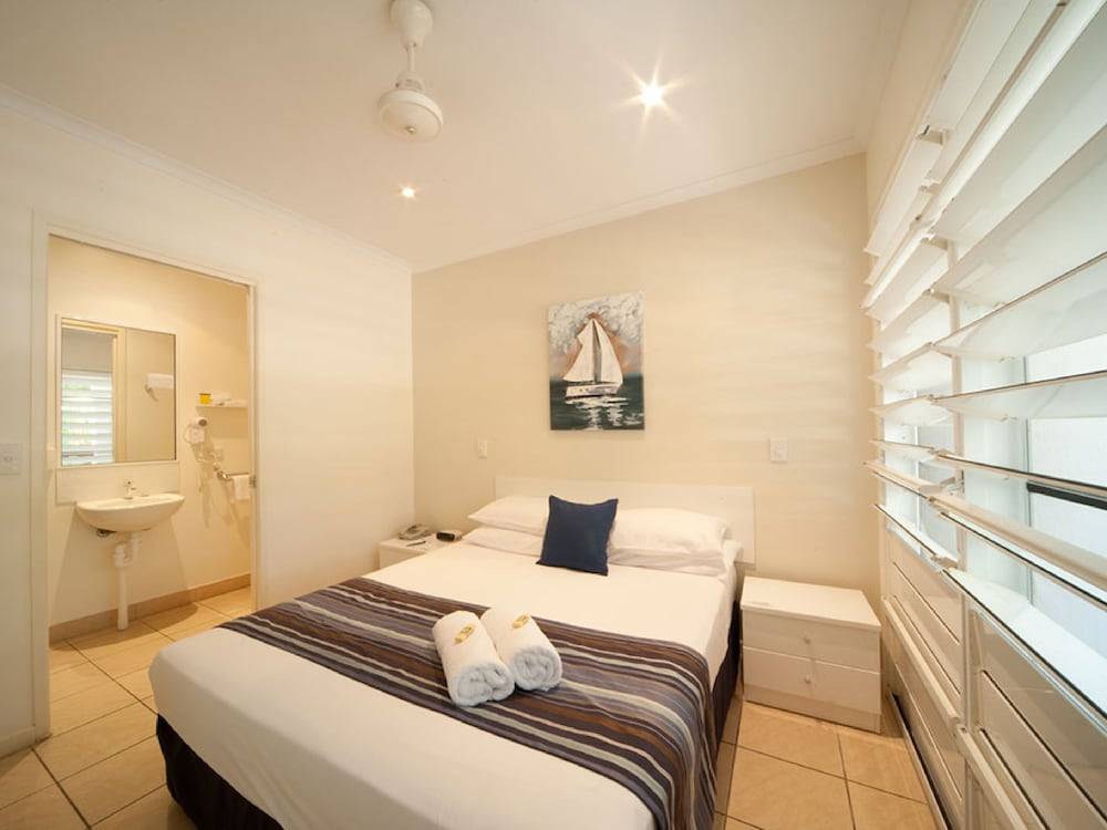 Coastal at Mango House 2