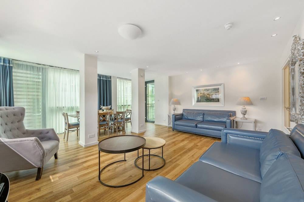 Princes Street Suites 1
