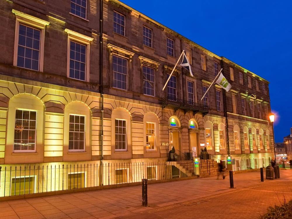 Holiday Inn Express EDINBURGH CITY CENTRE by IHG 1
