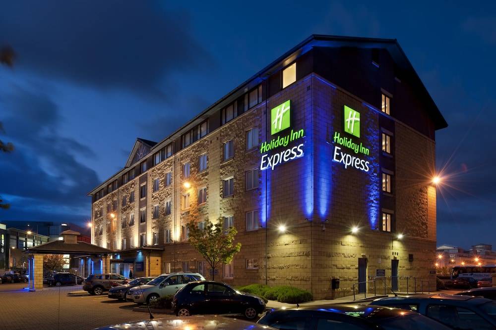 Holiday Inn Express EDINBURGH - LEITH WATERFRONT by IHG 1