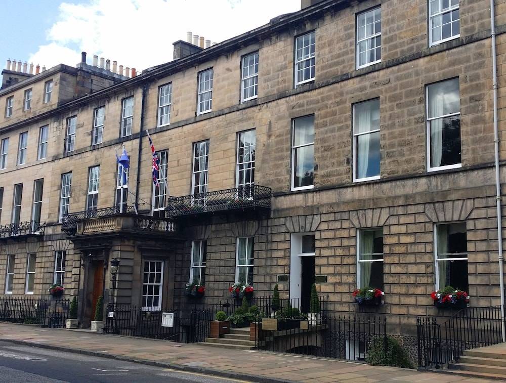 Royal Scots Club 1