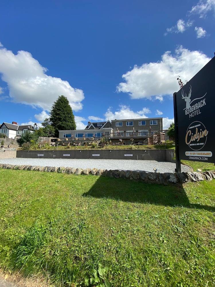 Craigvrack Hotel & Restaurant 1