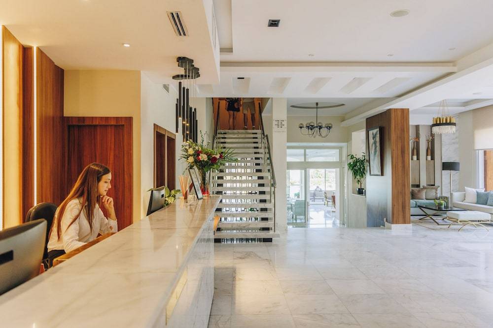 Hotel Corsica & Spa Serena 2