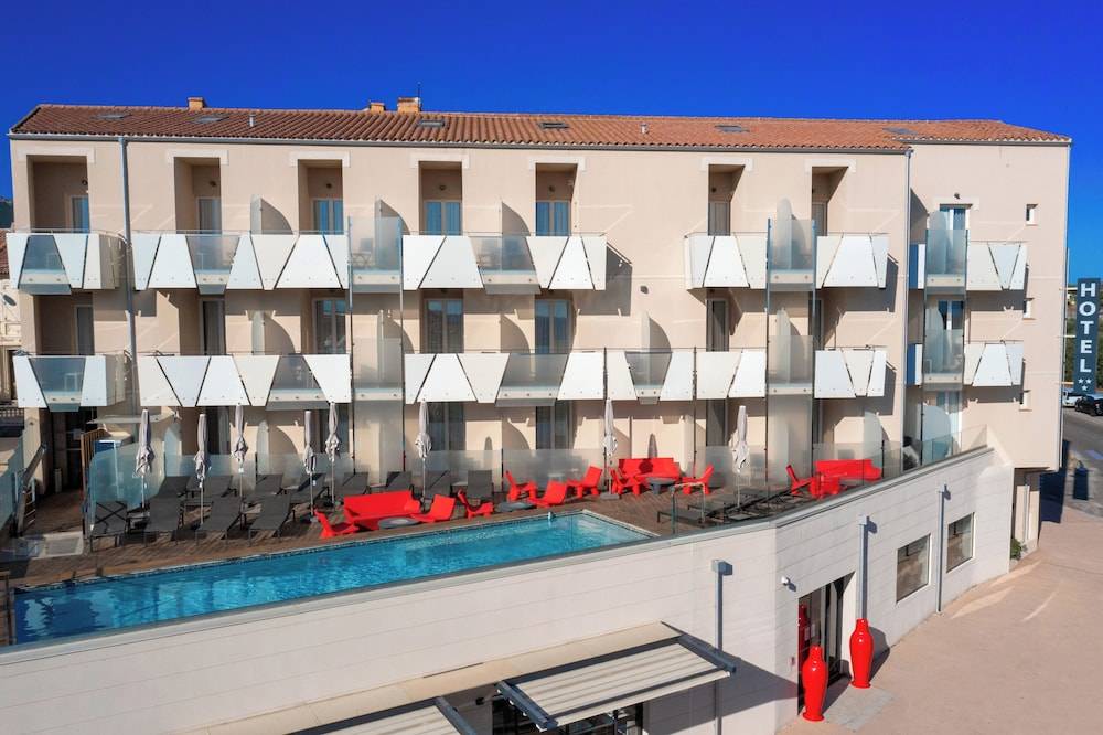 Hôtel Méditerranée 1