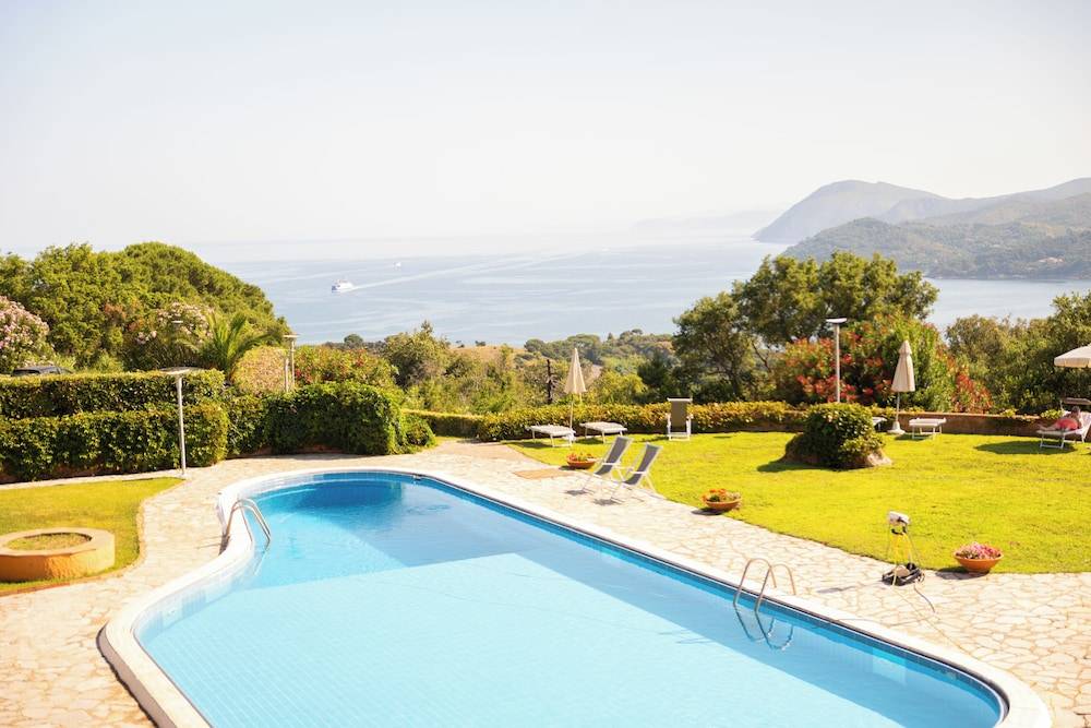 Essence Isola d'Elba - Le Picchiaie Resort 1