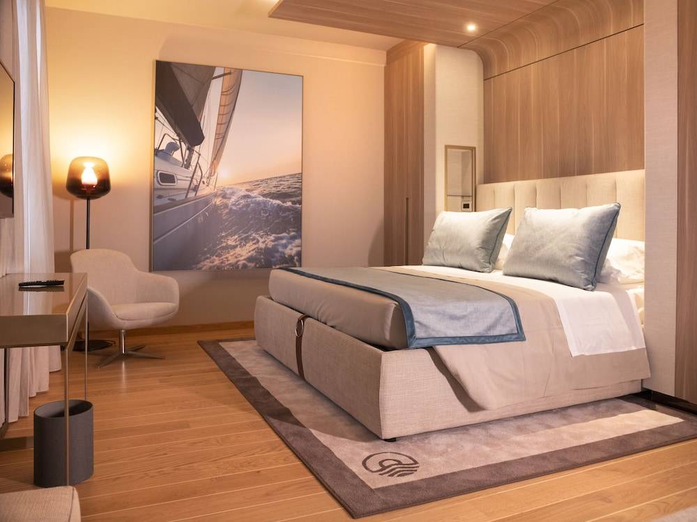 Miramare Suites 1