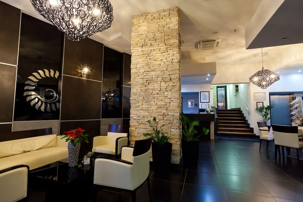 Hotel Marina 2